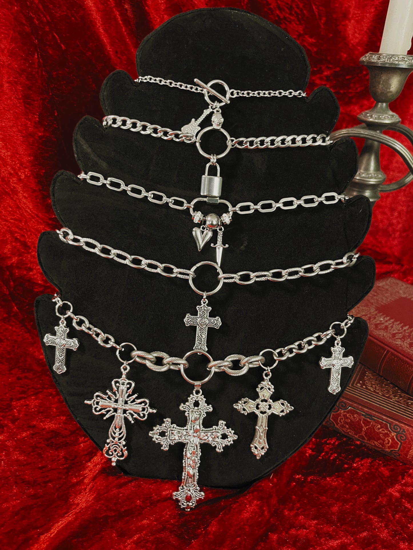 Mystics Keepsake (Heart & Dagger)