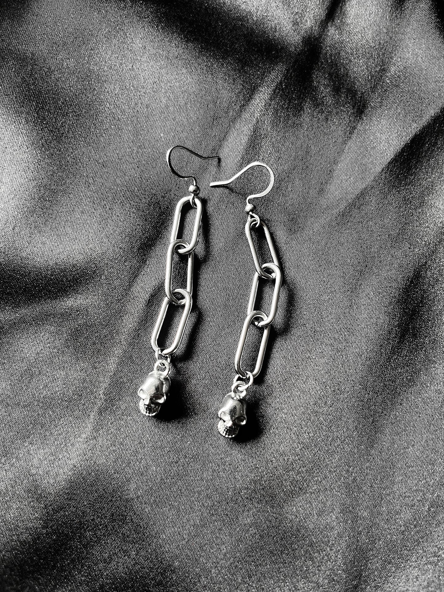Hooks & Chains
