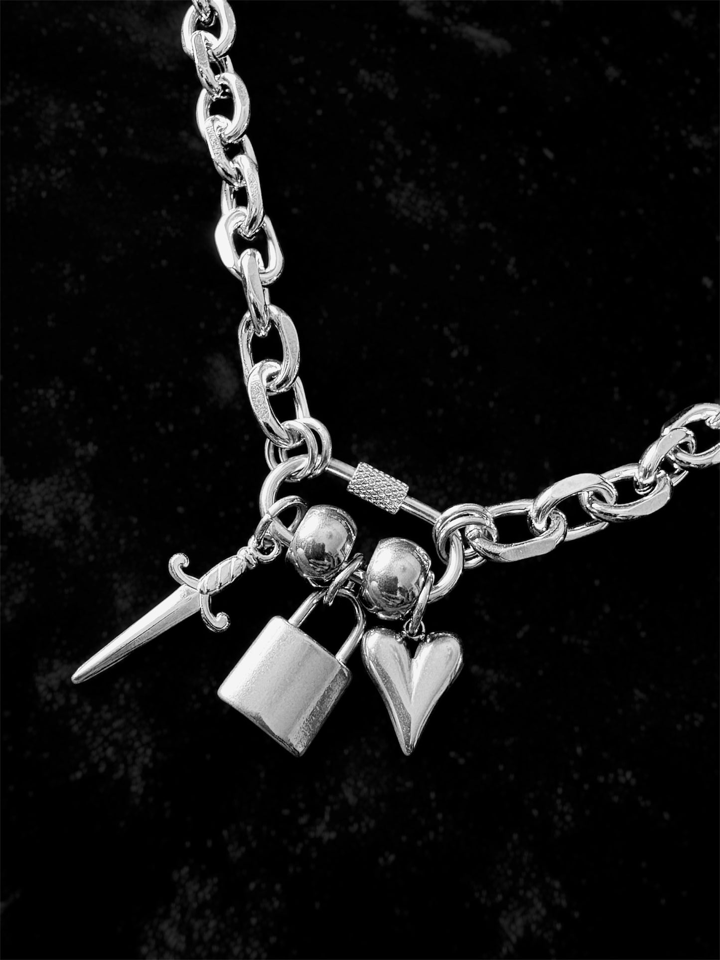 Mystics Keepsake (Heart, Lock & Dagger)
