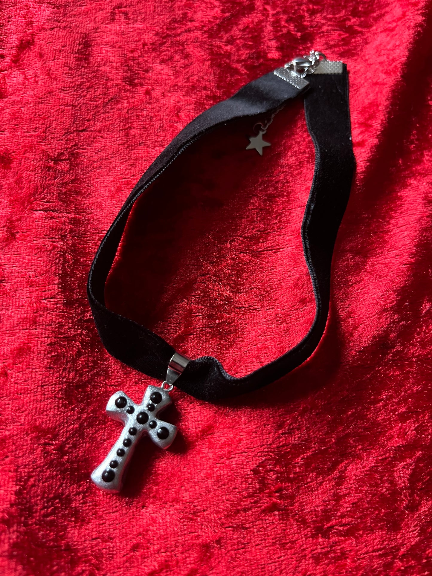 Mini Silver Cross Choker